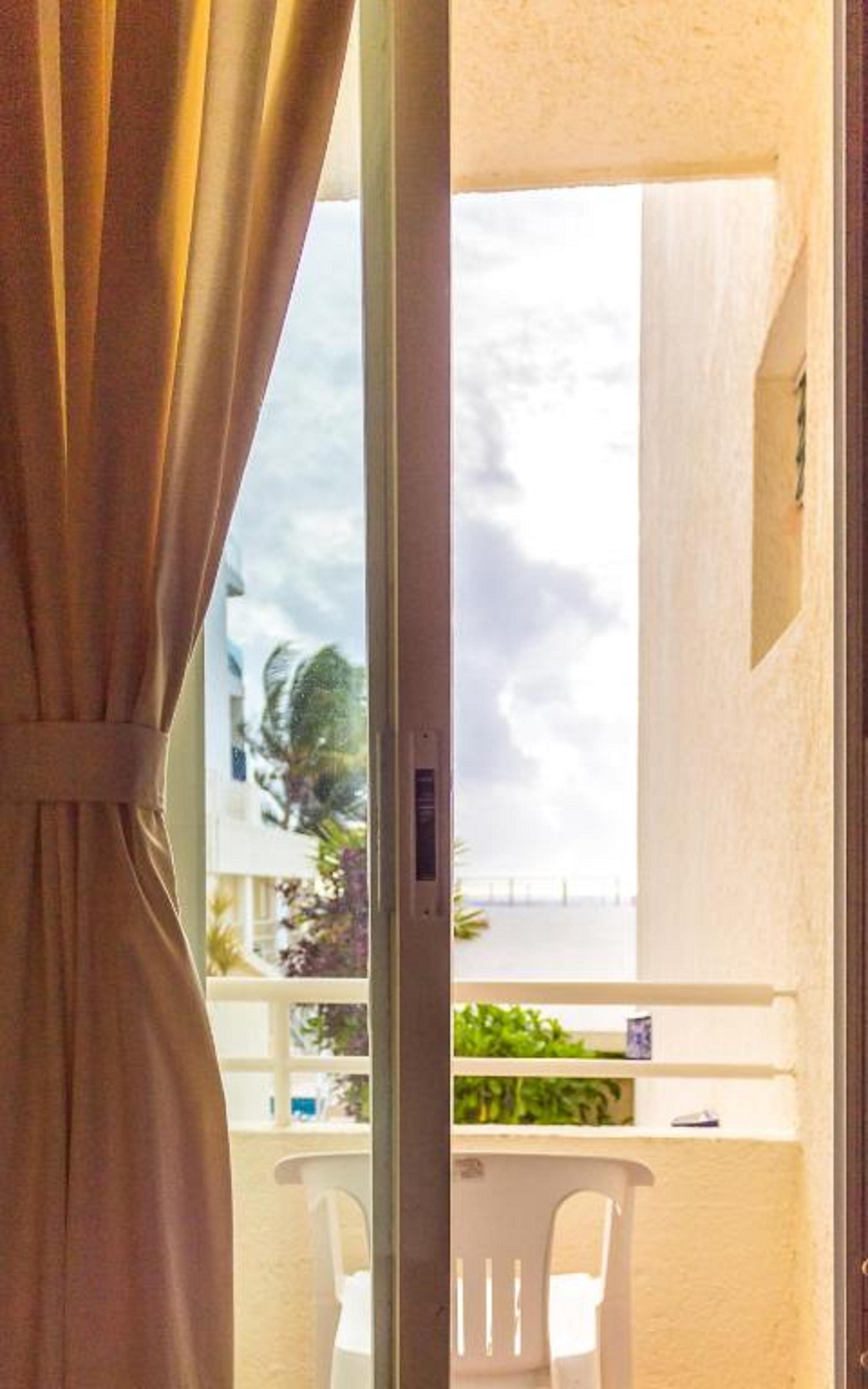 Luciana Hotel & Beach Club Playa del Carmen Extérieur photo