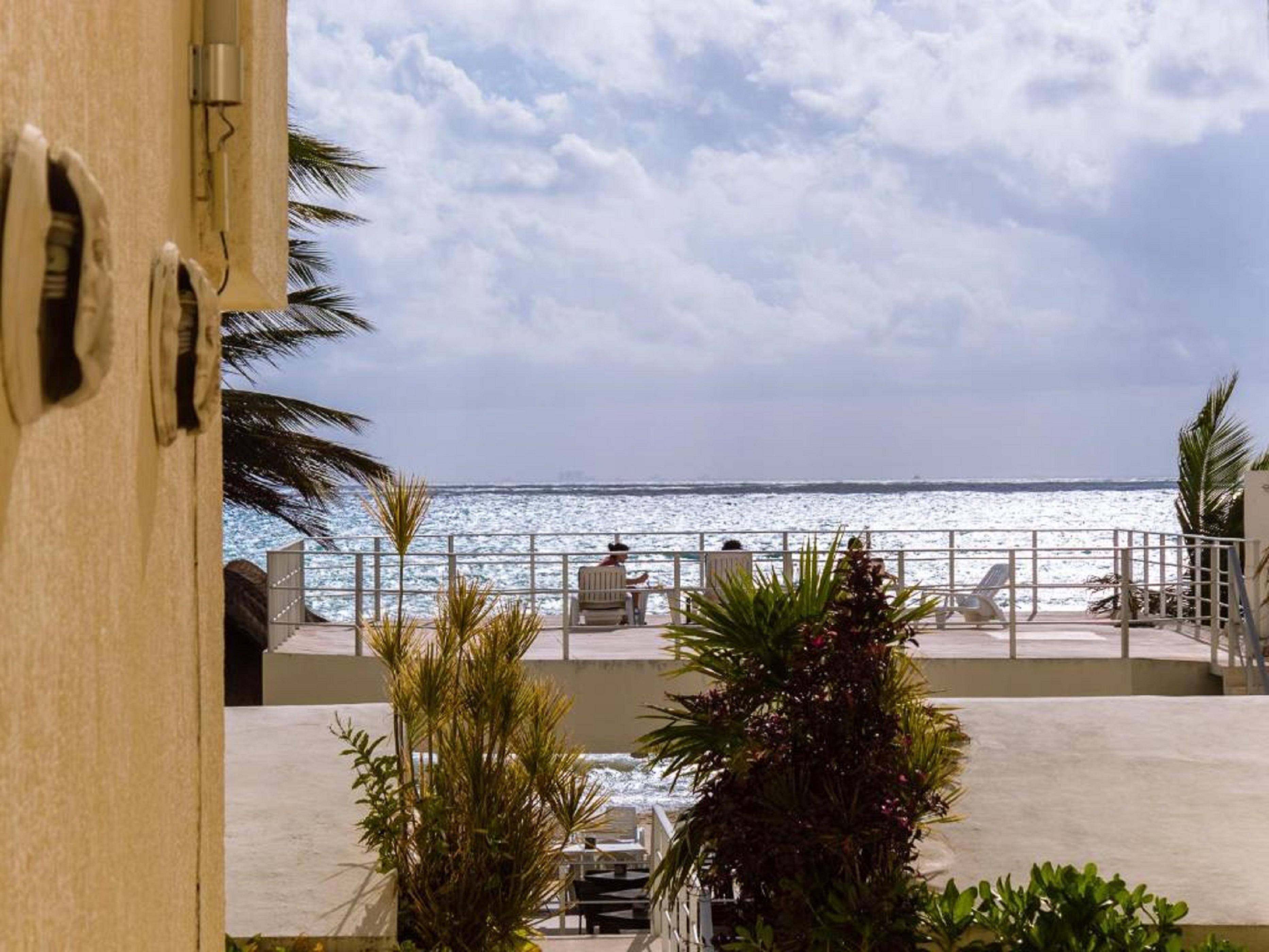 Luciana Hotel & Beach Club Playa del Carmen Extérieur photo