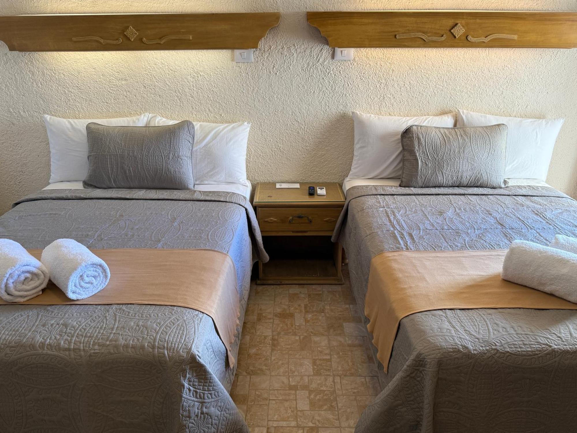 Luciana Hotel & Beach Club Playa del Carmen Chambre photo
