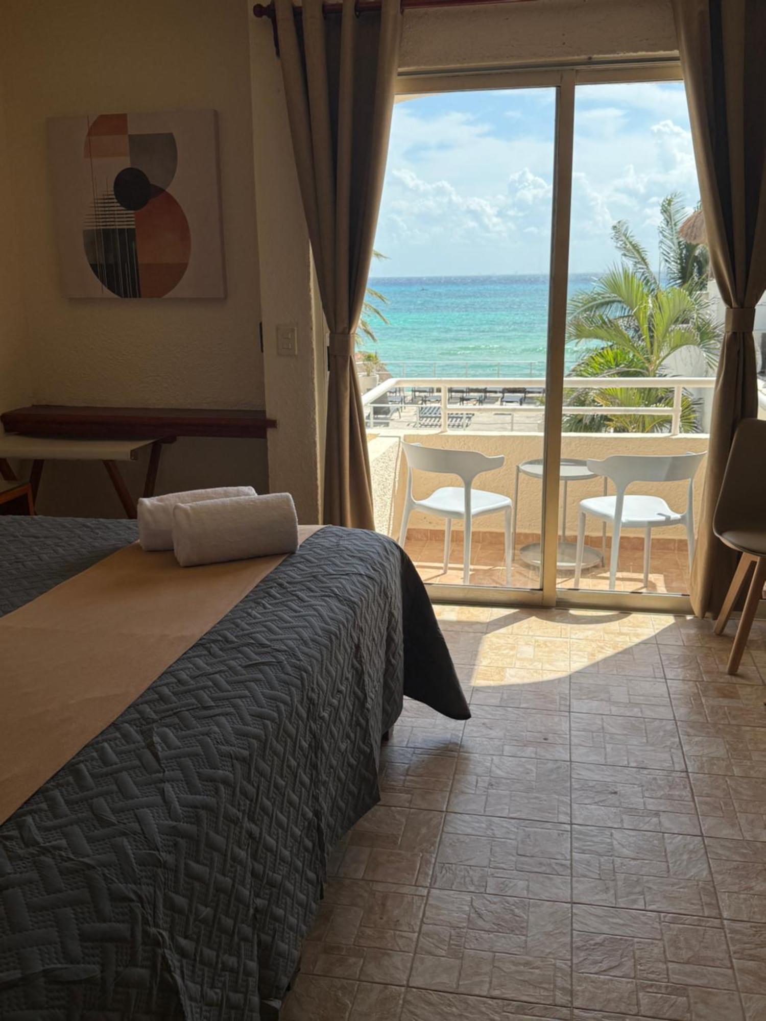 Luciana Hotel & Beach Club Playa del Carmen Chambre photo