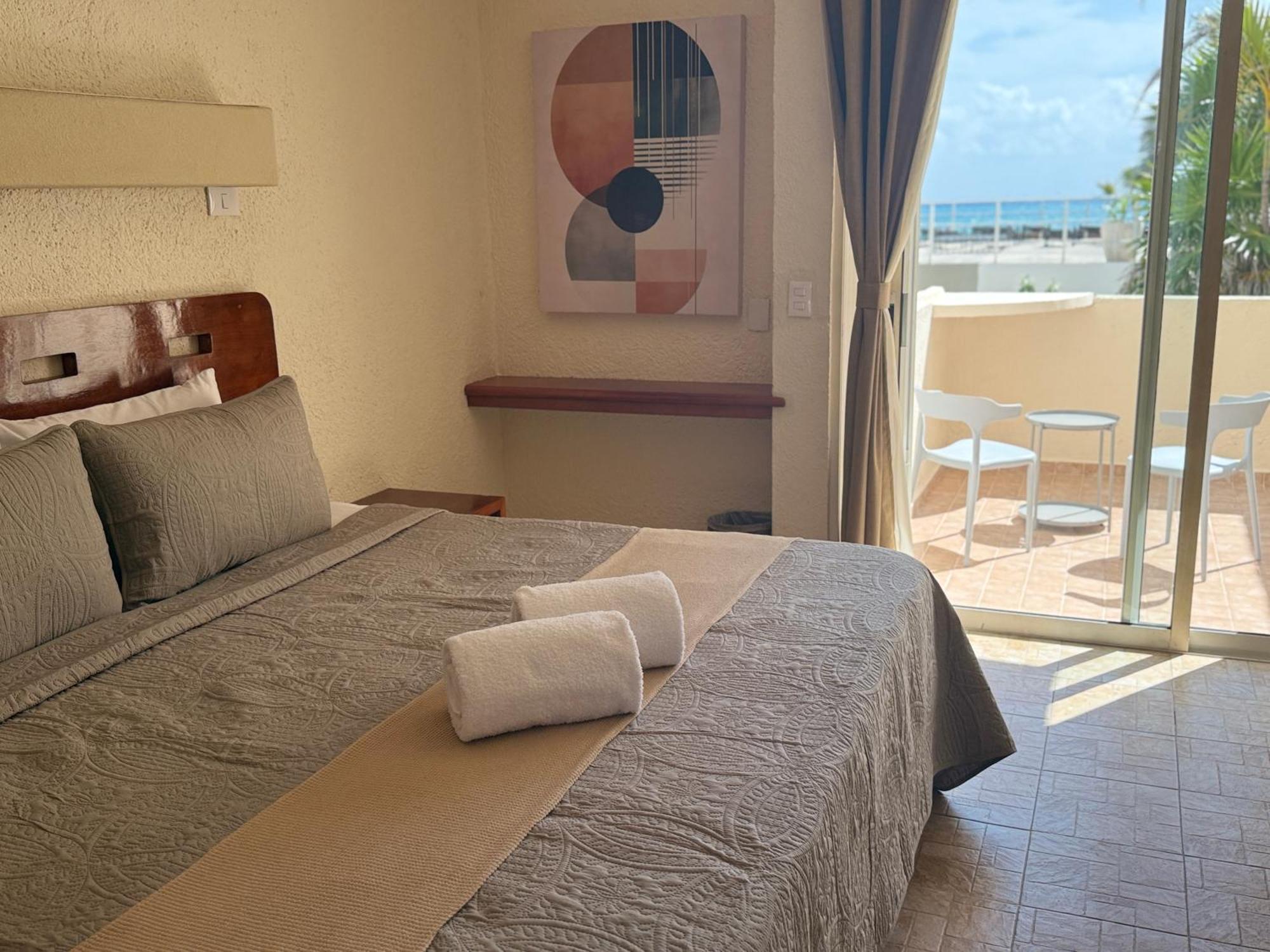 Luciana Hotel & Beach Club Playa del Carmen Chambre photo